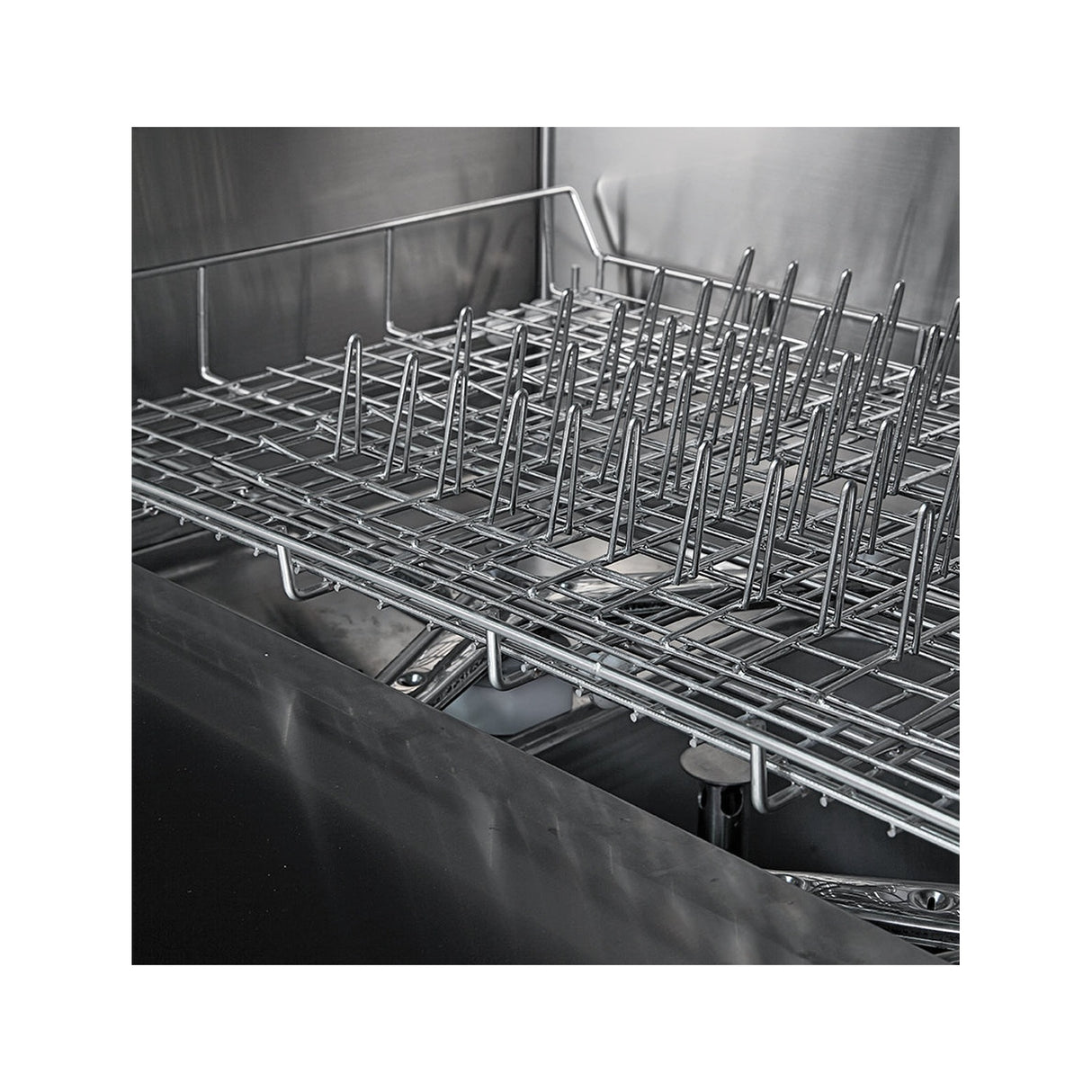 Lave-batterie, 30 paniers/heure, cuve 130 L, 3 programmes, 35 kW, 1360×930×1985 mm