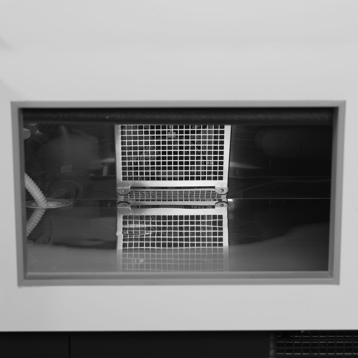 Bedienkühltheke – 627 L – 2548×1120×1190 mm – Schwarz RAL9005 - Weitere Ansicht