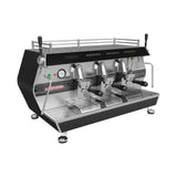 Espressomaschine, vollautomatisch, 3-gruppig, Doppel-Dampfarm, Extra-Warmwasserarm, Digital-Bedienfeld, 5 kW, 1026×595×627 mm – Produktbild