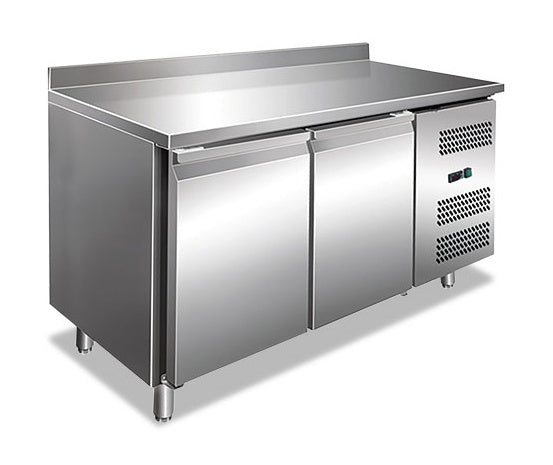 Belüfteter Kühltisch GN 2200 TN WITH SPLASHBACK 1360×700×950 mm