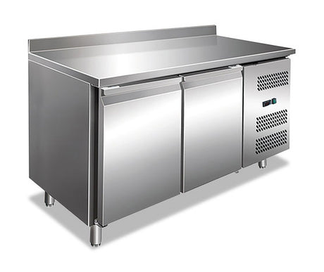 Belüfteter Kühltisch GN 2200 TN WITH SPLASHBACK 1360×700×950 mm