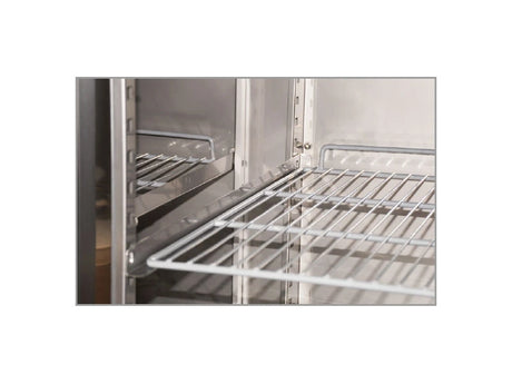 Sliding shelves