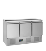 Saladette – 3 Türen – 368 L – 1365×700×877 mm – SS 304 – Mit Schneidbrett - Produktansicht