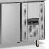 Sandwich-Kühltisch – 2 Türen – 337 L – 1510×800×1080 mm – SS 304 - Detail