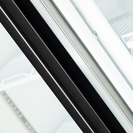 Verkaufskühlschrank – 3 Glastüren – 1264 L – 1880×710×2003 mm – Schwarz RAL9005 – 15 verstellbar - Weitere Ansicht