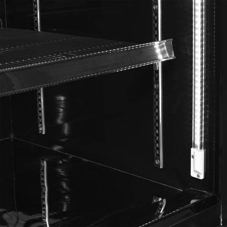 Verkaufsgefrierschrank – 1 Glastür – 390 L – 750×760×2003 mm – Schwarz RAL9005 – Innenraum schwarz – -18 bis -22 °C – 5 verstellbar – 600 W - Detail