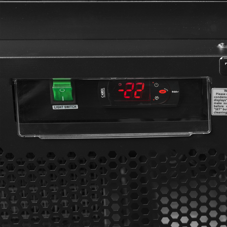 Verkaufsgefrierschrank – 1 Glastür – 390 L – 750×760×2003 mm – Schwarz RAL9005 – Innenraum schwarz – -18 bis -22 °C – 5 verstellbar – 600 W - Detail