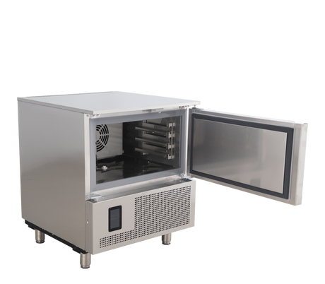 Schockkühler und Schockfroster – 1 Tür – 60 L – 804×826×995 mm – SS 304 - Innenansicht