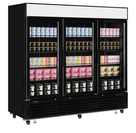Verkaufsgefrierschrank – 3 Glastüren – 1436 L – 2079×805×2065 mm – Schwarz RAL9005 – -25 bis -14 °C – 12 – 1200 W - Anwendungsbeispiel