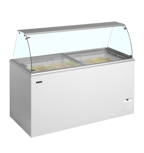Speiseeisvitrine – 408 L – 1544×694×1330 mm – Weiß, RAL 9010 - Anwendungsbeispiel